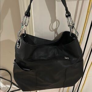 Elegant Black Leather Shoulder Bag